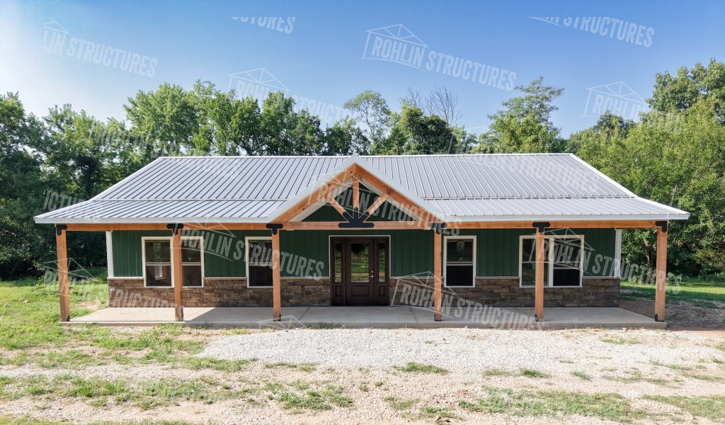 Custom barndominium with timber framing and front and back porches, showcasing Rohlin Structures’ quality construction in Missouri.